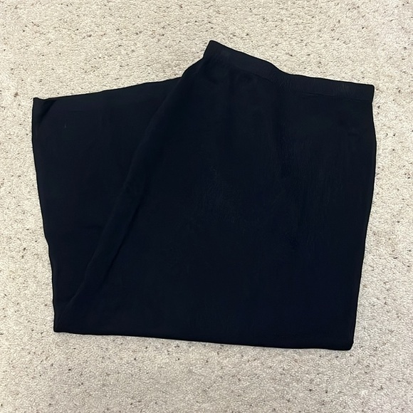 St. John Basics Long Maxi Black Skirt Size 6 - Picture 11 of 11